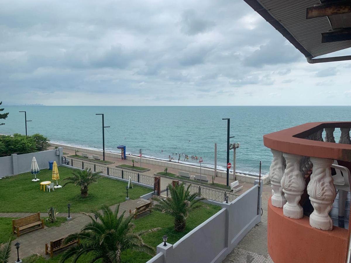 Guest House Rusalka Kobuleti Exterior photo