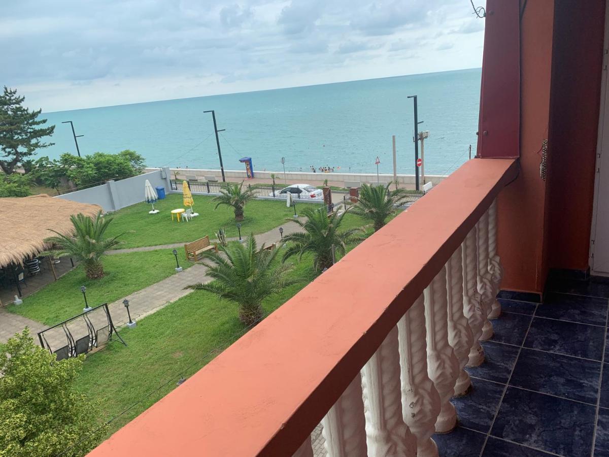 Guest House Rusalka Kobuleti Exterior photo